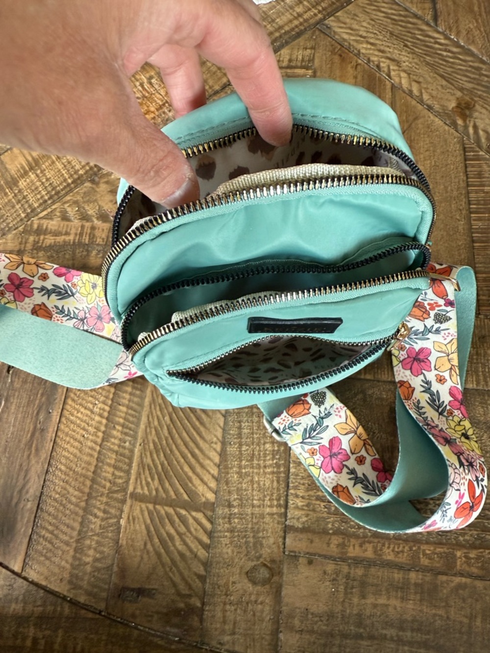 Kedzie Mint Crossbody Bag with Floral Strap - Picture 7 of 10